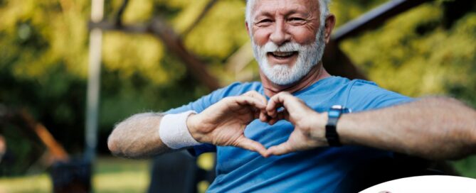 A senior stays active during men’s health month benefitting from senior health at home.
